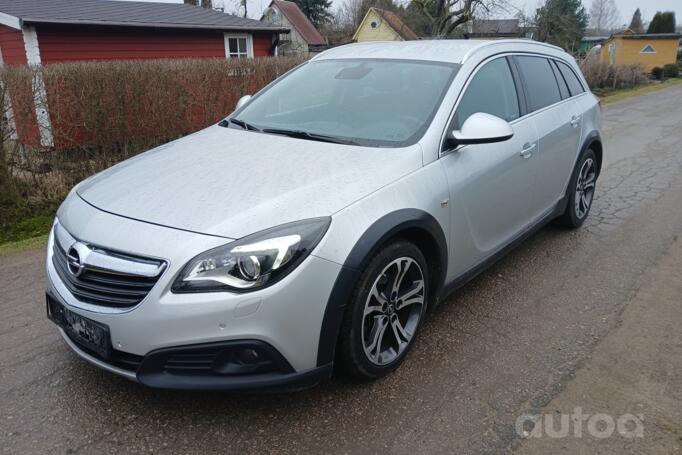 Opel Insignia A [restyling] Country Tourer wagon 5-doors