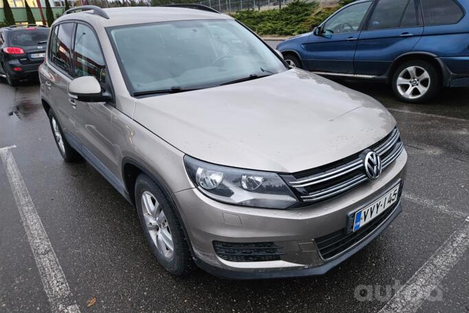 Volkswagen Tiguan 1 generation [restyling] Crossover