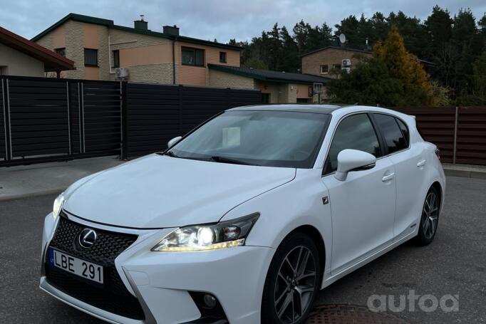 Lexus CT 1 generation [restyling] Hatchback 5-doors