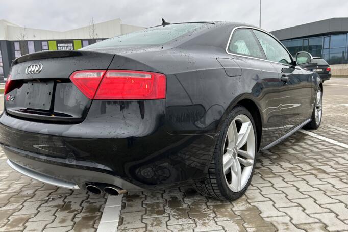 Audi S5 8T Coupe