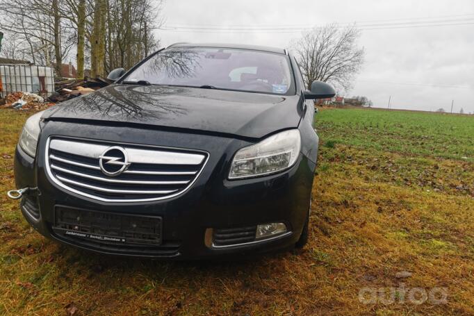 Opel Insignia A Sports Tourer wagon 5-doors