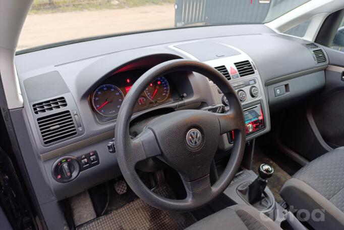 Volkswagen Touran 1 generation [restyling] Minivan 5-doors