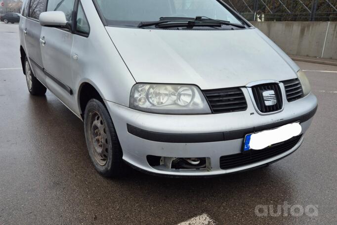 SEAT Alhambra 1 generation [restyling] Minivan