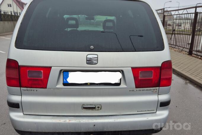 SEAT Alhambra 1 generation [restyling] Minivan