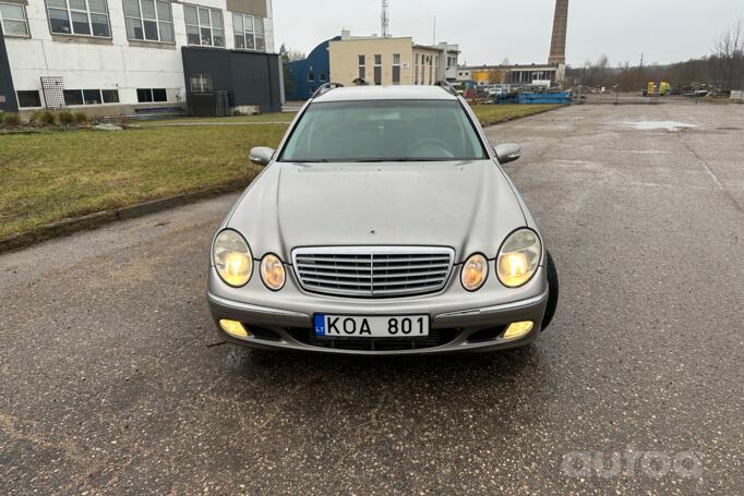 Mercedes-Benz E-Class W211/S211 wagon 5-doors