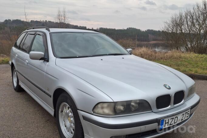 BMW 5 Series E39 Touring wagon