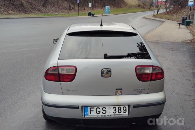 SEAT Leon 1 generation Hatchback