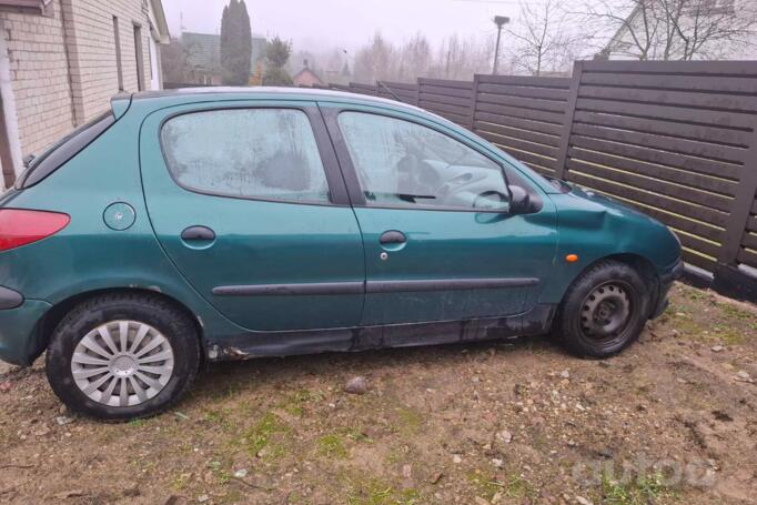 Peugeot 206 1 generation Hatchback 5-doors