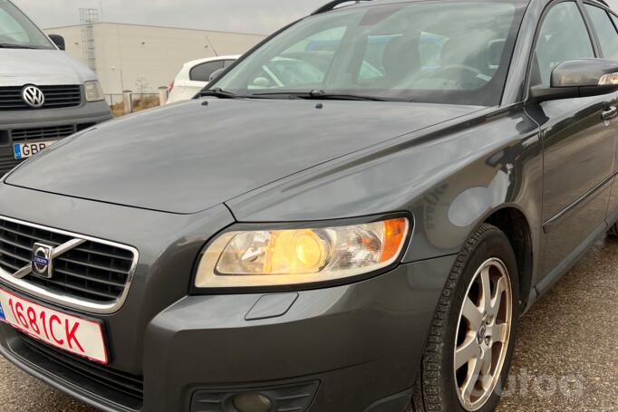 Volvo V50 1 generation [restyling]