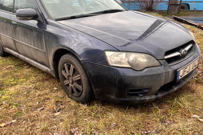 Subaru Legacy 4 generation wagon