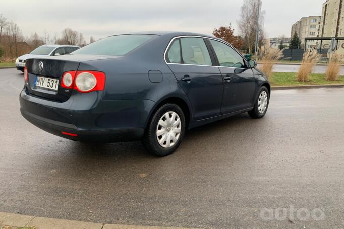 Volkswagen Jetta 5 generation Sedan 4-doors