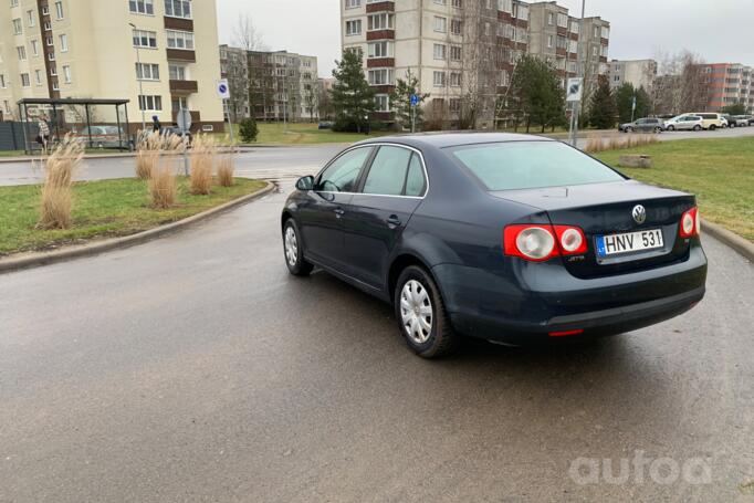 Volkswagen Jetta 5 generation Sedan 4-doors