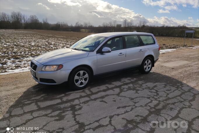 Volvo V70 3 generation wagon