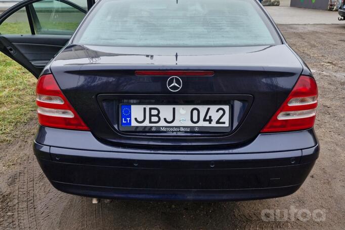 Mercedes-Benz C-Class W203/S203/CL203 Sedan 4-doors