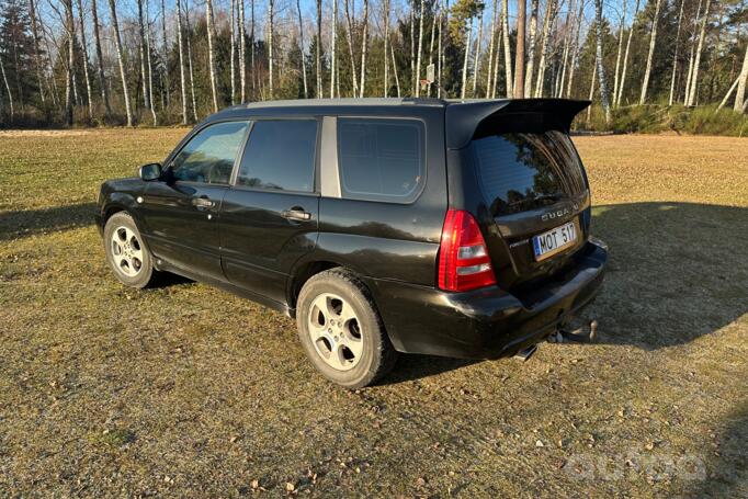 Subaru Forester 2 generation STi crossover 5-doors