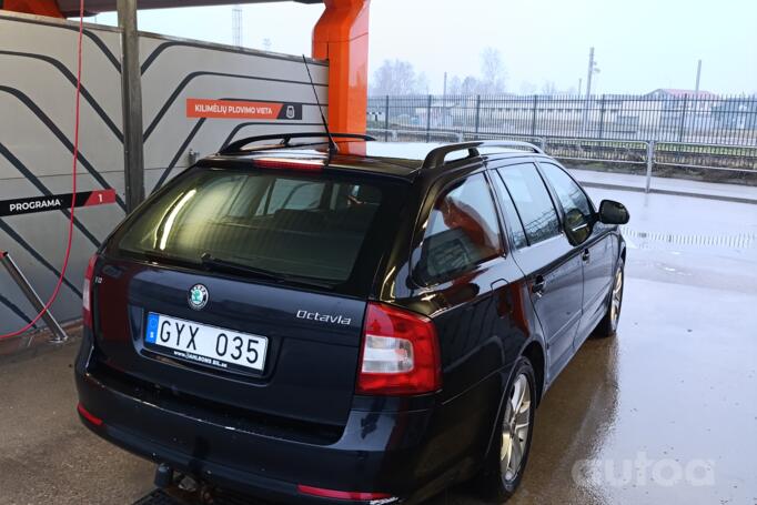 Skoda Octavia 2 generation [restyling] Combi wagon 5-doors