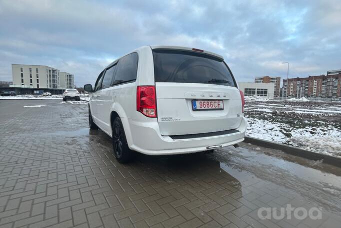 Dodge Grand Caravan