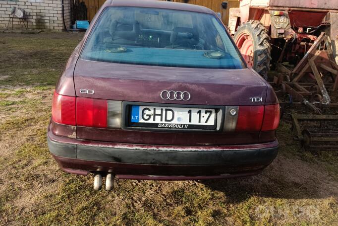 Audi 80 5 generation (B4)