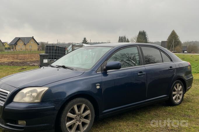 Toyota Avensis 2 generation Sedan