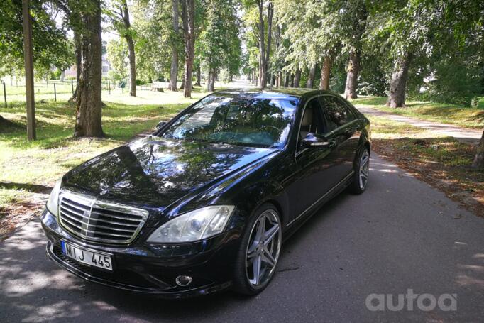 Mercedes-Benz S-Class W221 Sedan Long