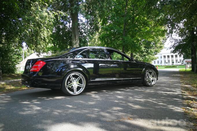 Mercedes-Benz S-Class W221 Sedan Long