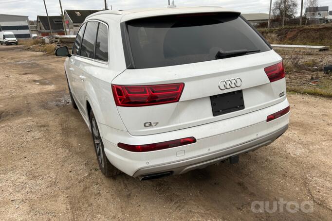 Audi Q7 4M Crossover