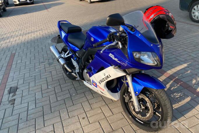 Suzuki SV