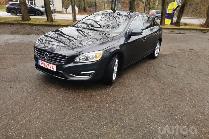 Volvo S60 2 generation [restyling] Sedan 4-doors