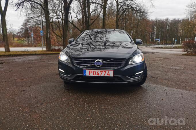 Volvo S60 2 generation [restyling] Sedan 4-doors