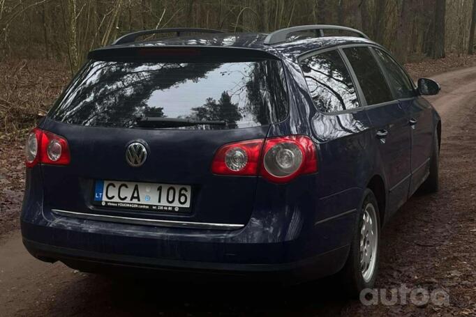 Volkswagen Passat B6 wagon 5-doors