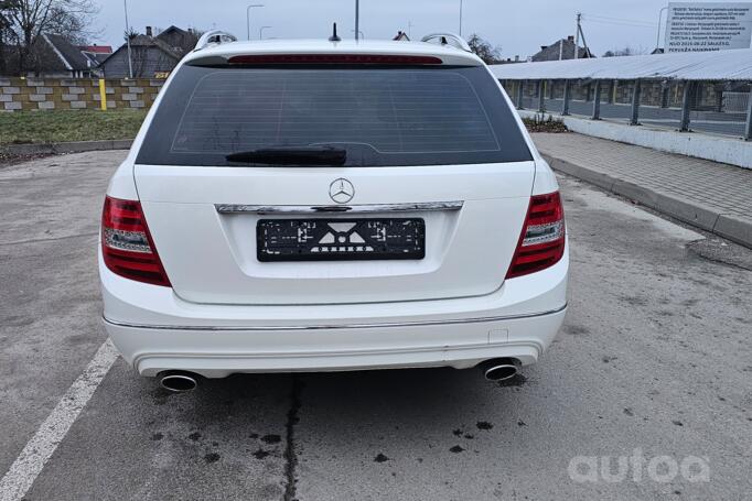 Mercedes-Benz C-Class W204/S204/C204 [restyling] Sedan 4-doors