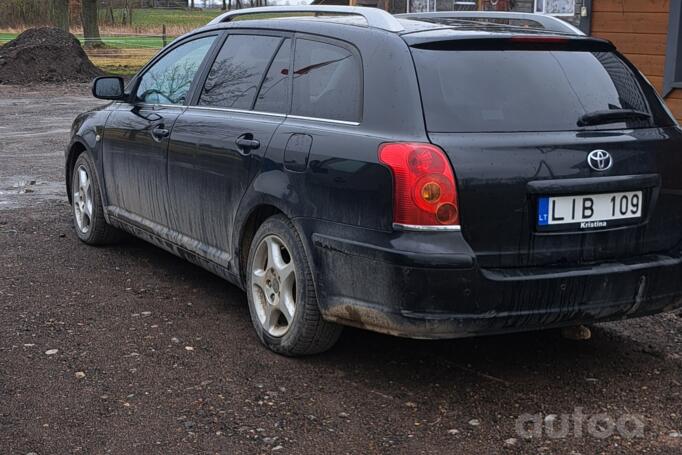 Toyota Avensis 2 generation [restyling] Sedan