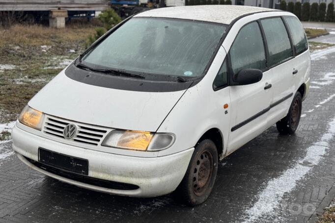 Volkswagen Sharan 1 generation Minivan 5-doors