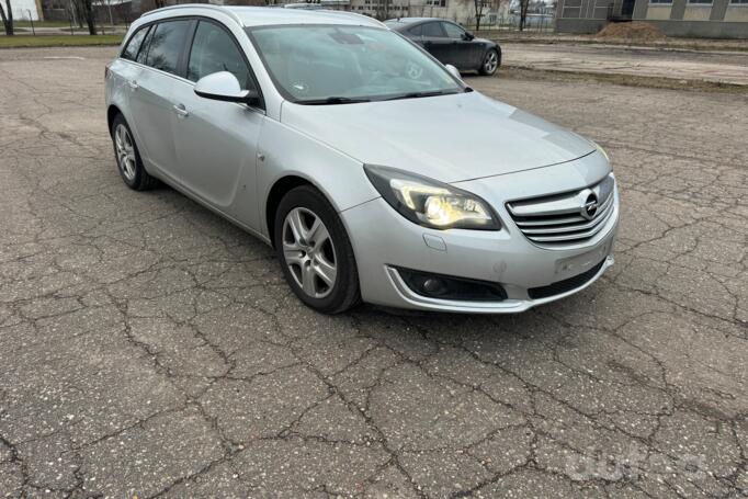Opel Insignia A [restyling] Country Tourer wagon 5-doors