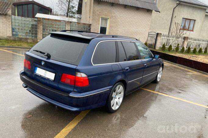 BMW 5 Series E39 Touring wagon