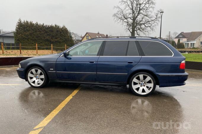 BMW 5 Series E39 Touring wagon