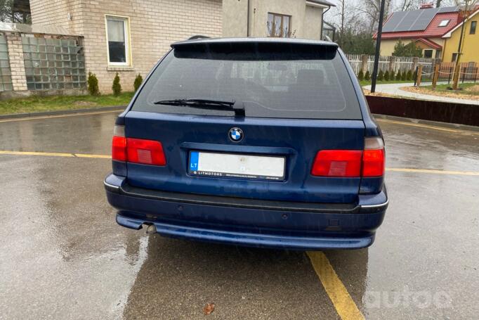 BMW 5 Series E39 Touring wagon