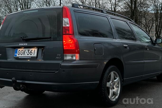 Volvo V70 2 generation [restyling] wagon 5-doors