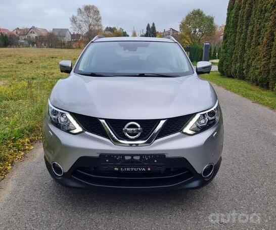 Nissan Qashqai 2 generation Crossover