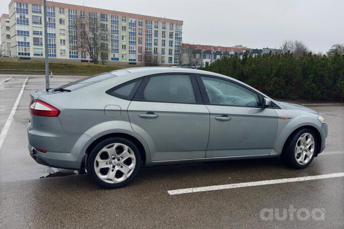 Ford Mondeo 4 generation Liftback