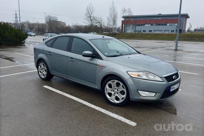 Ford Mondeo 4 generation Liftback