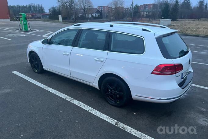 Volkswagen Passat B7 Variant wagon 5-doors