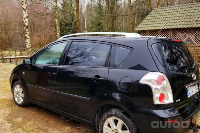 Toyota Corolla Verso 1 generation [restyling] -2 generation