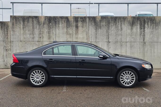 Volvo S80 2 generation Sedan