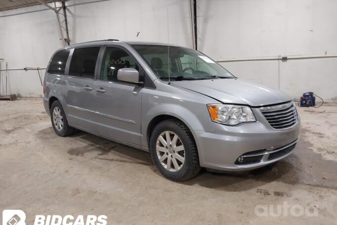 Chrysler Town & Country 5 generation [restyling]