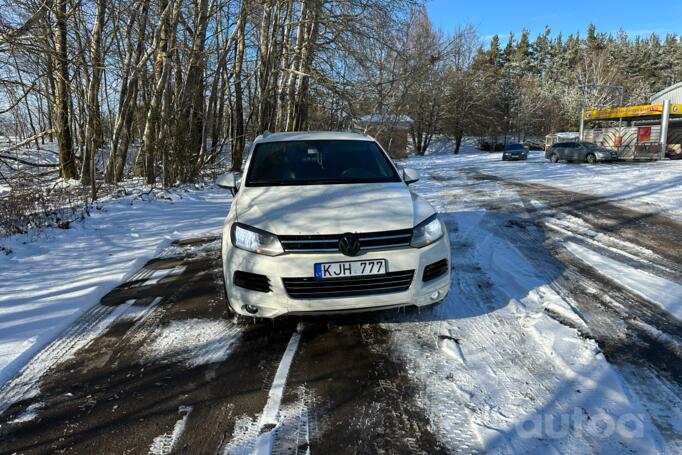 Volkswagen Touareg 2 generation Crossover