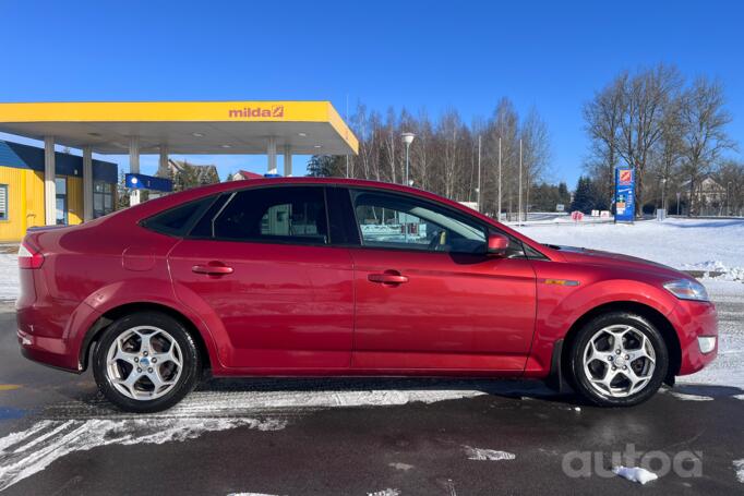 Ford Mondeo 4 generation Liftback