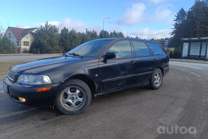 Volvo V40 1 generation [2th restyling] wagon