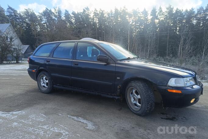 Volvo V40 1 generation [2th restyling] wagon