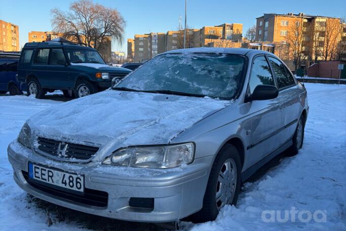 Honda Accord 6 generation Sedan